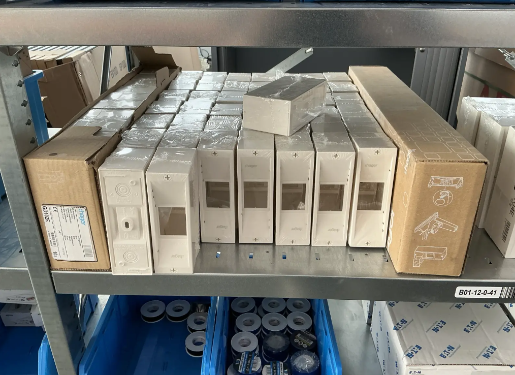 Hager miniverdeler 1-rij 2 modules PV-verdeler installatiekast, opbouw, zekeringkast - Afbeelding 2